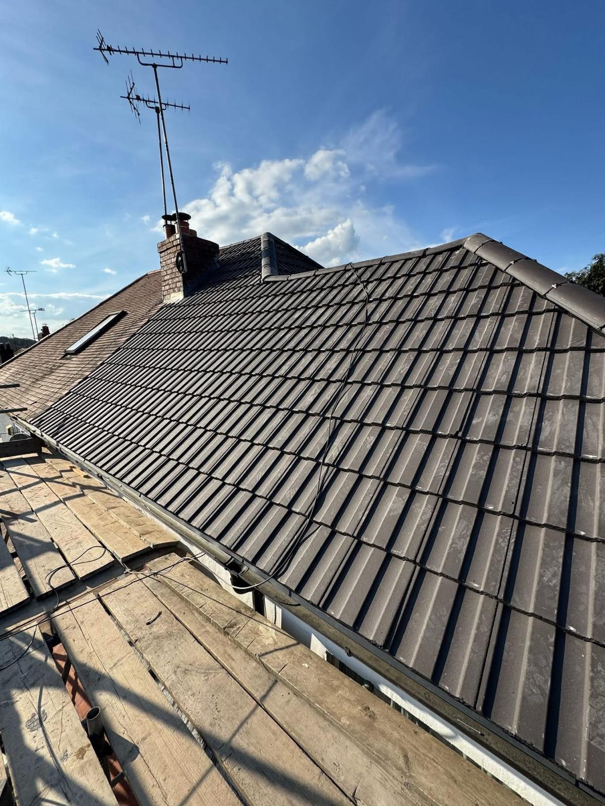 Full Re-roof — Concrete Tiles – Hampshire